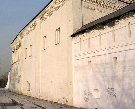 .  2003.